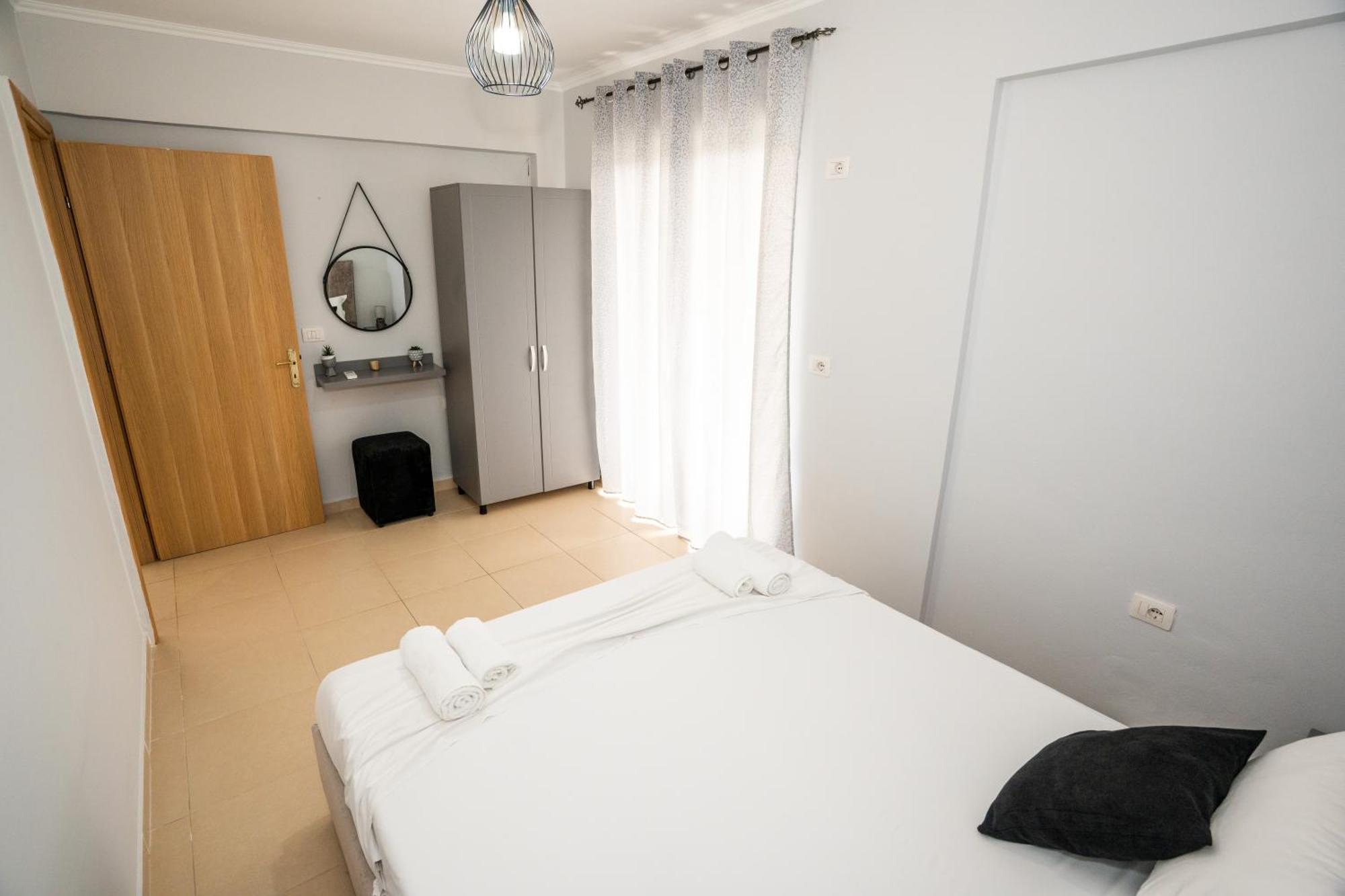 A&V Apartments Саранде Екстериор снимка