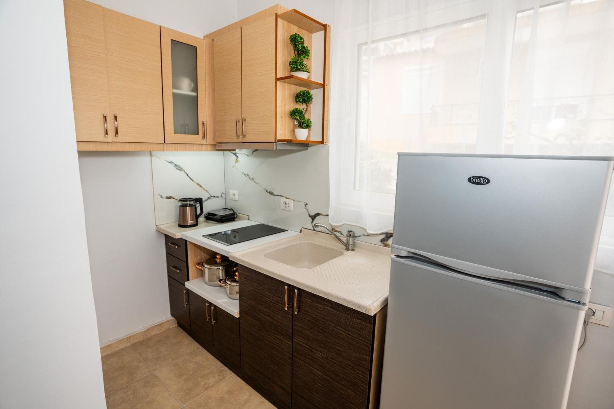 A&V Apartments Саранде Екстериор снимка